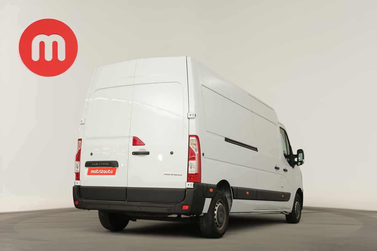 renault-master-2022-diesel-2299cc