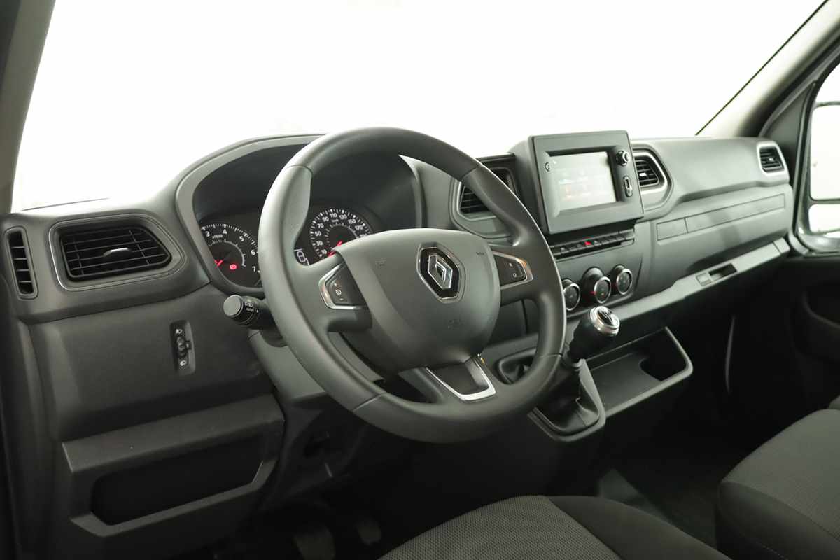 renault-master-2022-diesel-2299cc