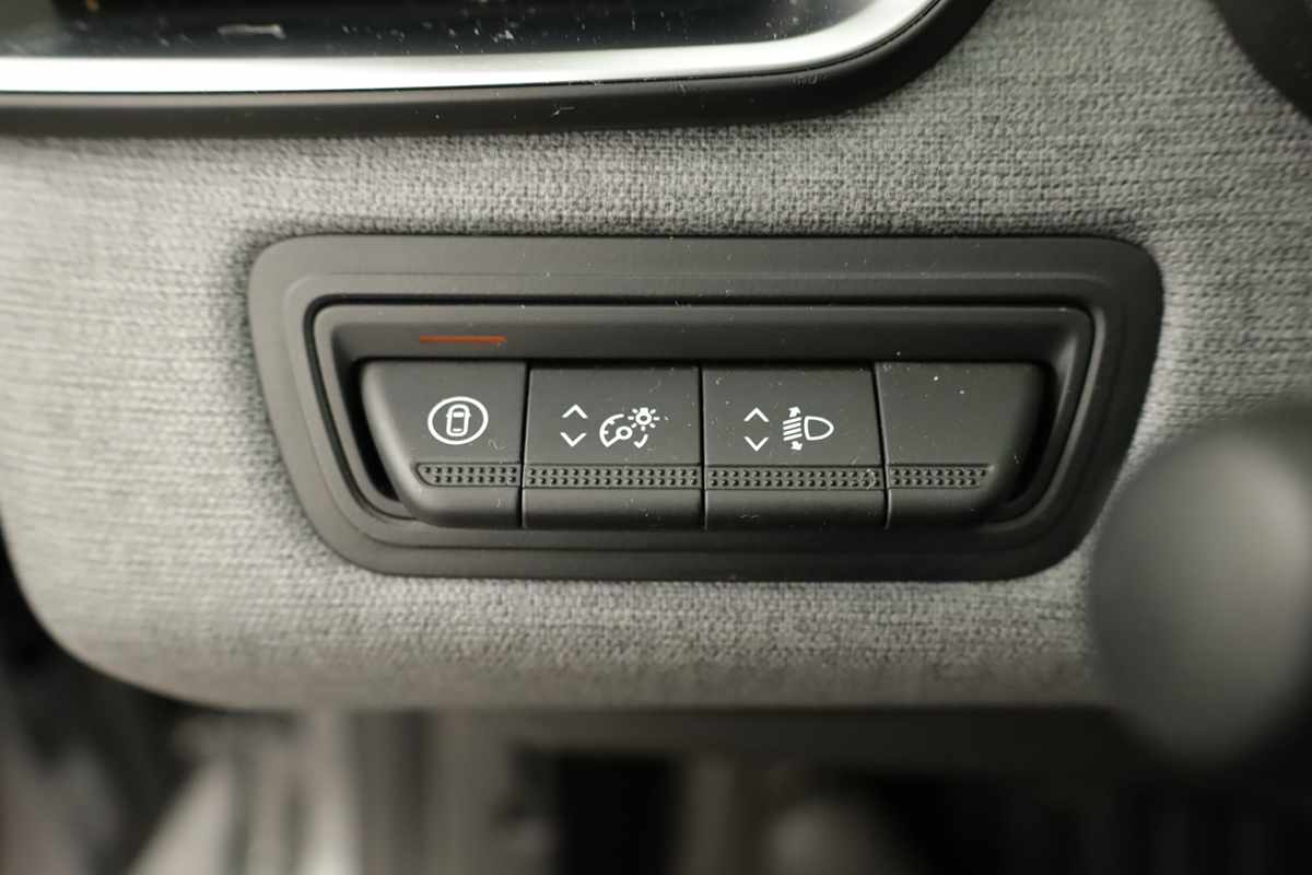 renault-clio-2024-gasolina-999cc