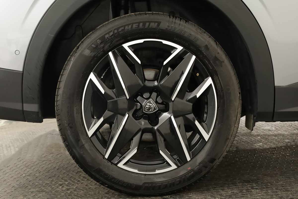 peugeot-3008-2025-gasolina-1199cc