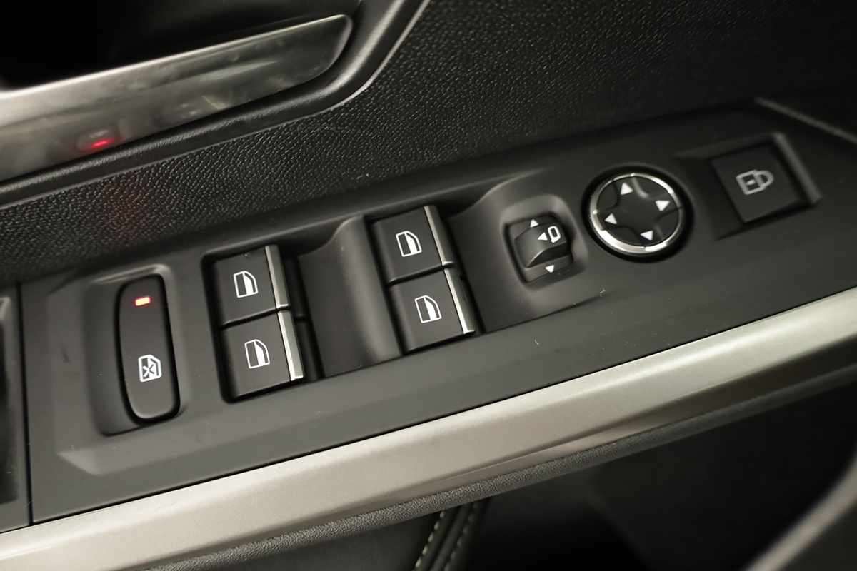 peugeot-3008-2025-gasolina-1199cc
