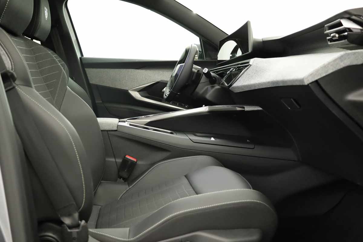 peugeot-3008-2025-gasolina-1199cc