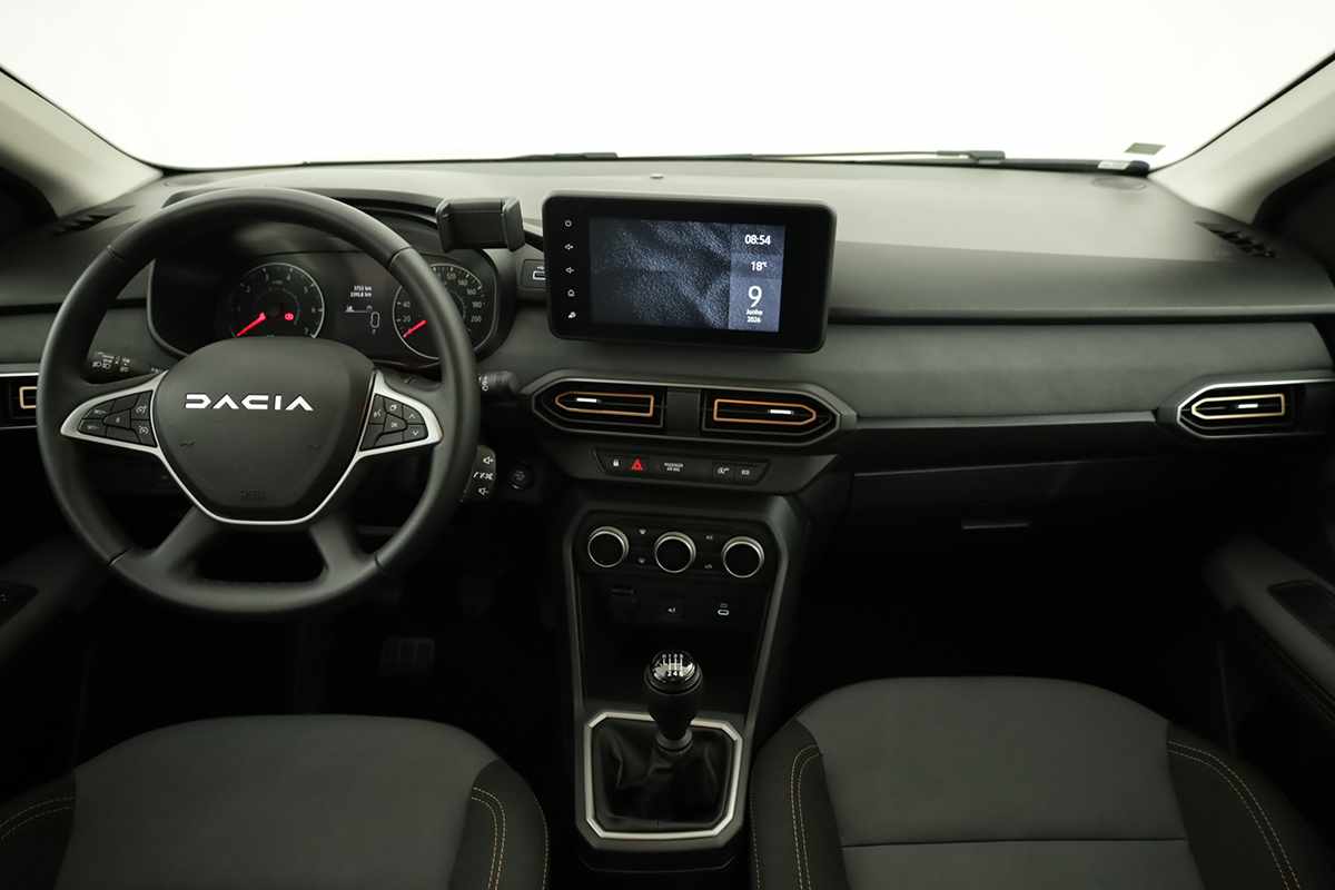 dacia-sandero-2024-gasolina-999cc