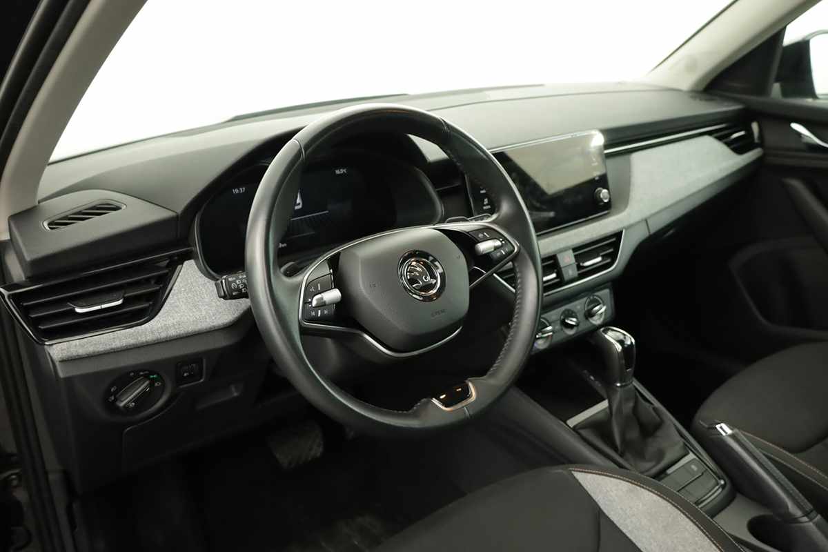 skoda-kamiq-2024-gasolina-999cc