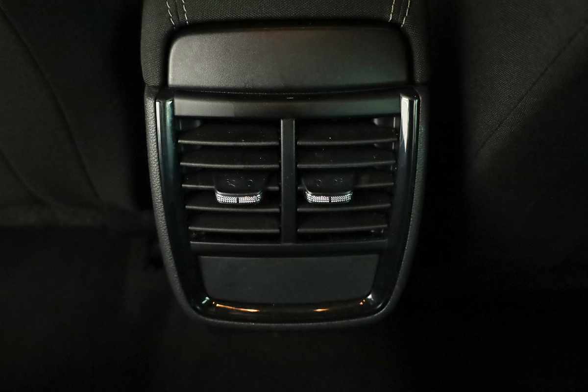 skoda-kamiq-2024-gasolina-999cc