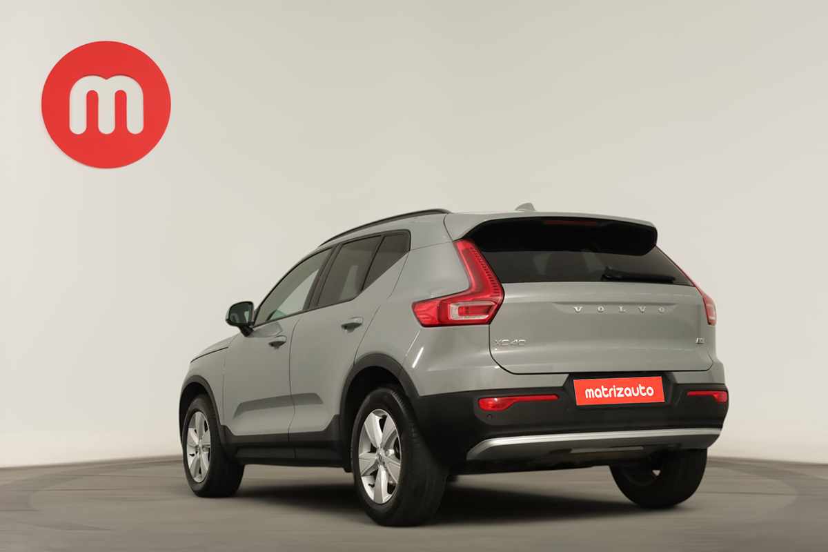 volvo-xc40-2025-gasolina-1969cc