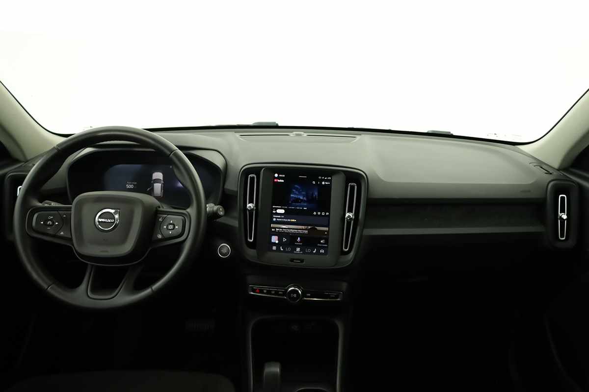 volvo-xc40-2025-gasolina-1969cc