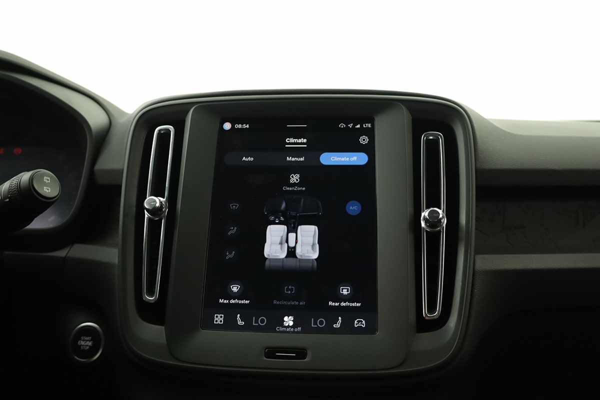 volvo-xc40-2025-gasolina-1969cc