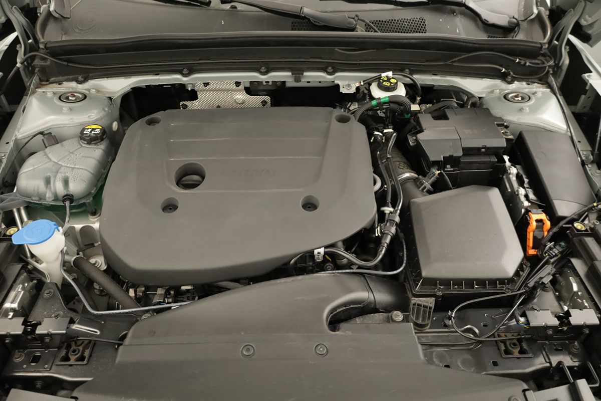 volvo-xc40-2025-gasolina-1969cc