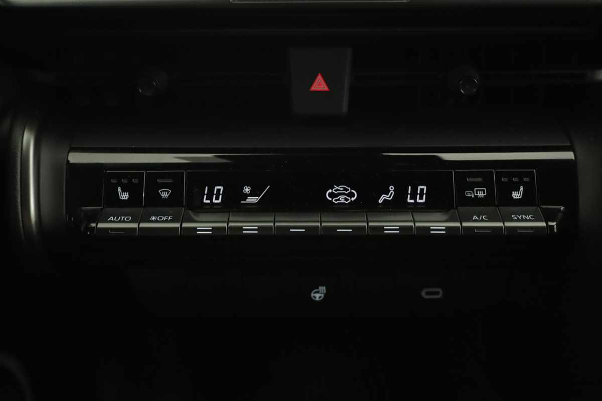 toyota-c-hr-2025-hibrido-a-gasolina-1998cc