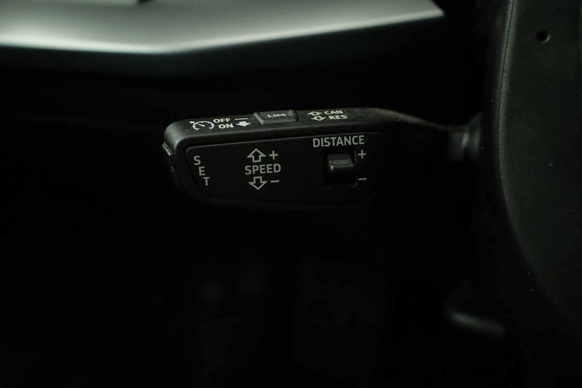 audi-a3-sportback-2024-hibrido-a-gasolina-1395cc