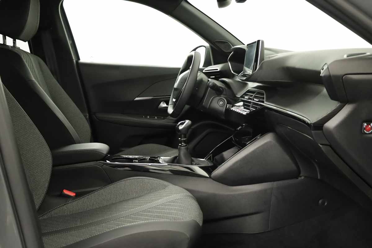 peugeot-2008-2025-gasolina-1199cc