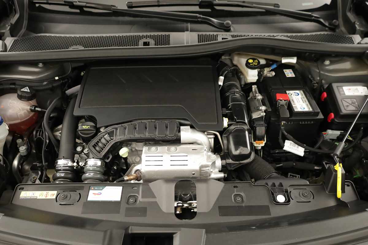 peugeot-2008-2025-gasolina-1199cc