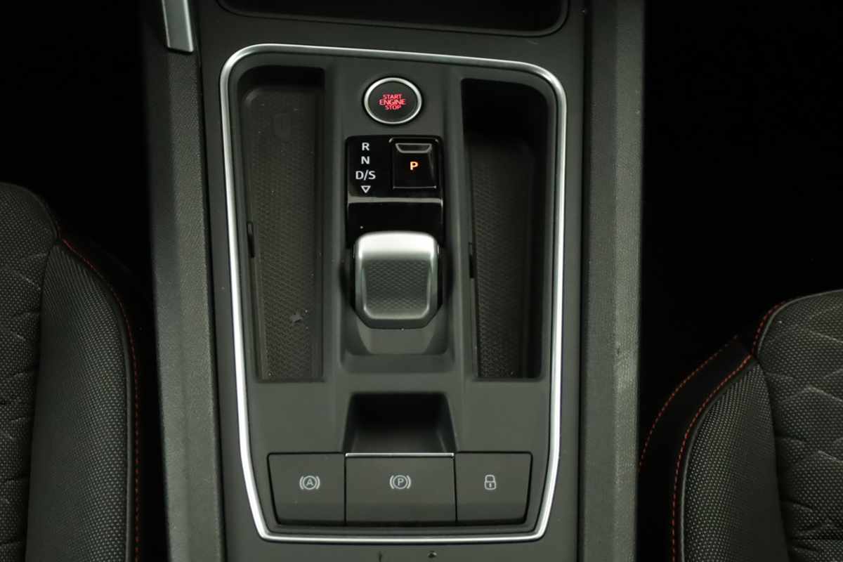 seat-leon-st-2025-hibrido-a-gasolina-1498cc