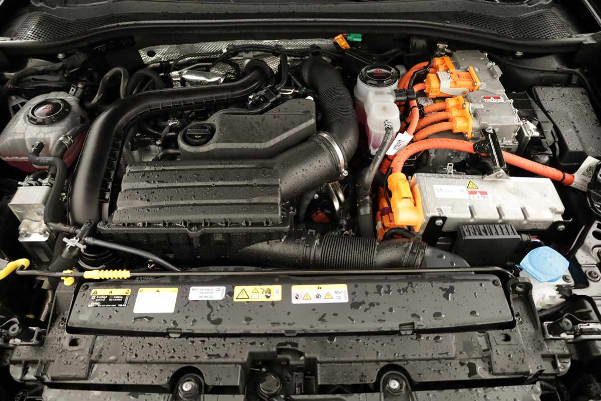 seat-leon-st-2025-hibrido-a-gasolina-1498cc