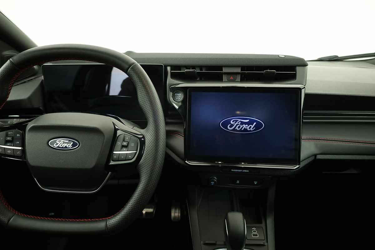 ford-puma-2025-gasolina-998cc