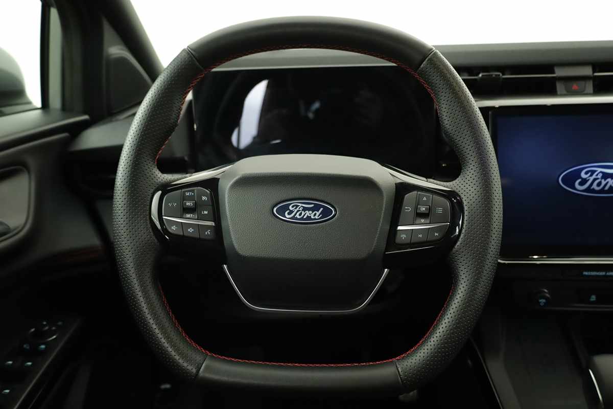 ford-puma-2025-gasolina-998cc