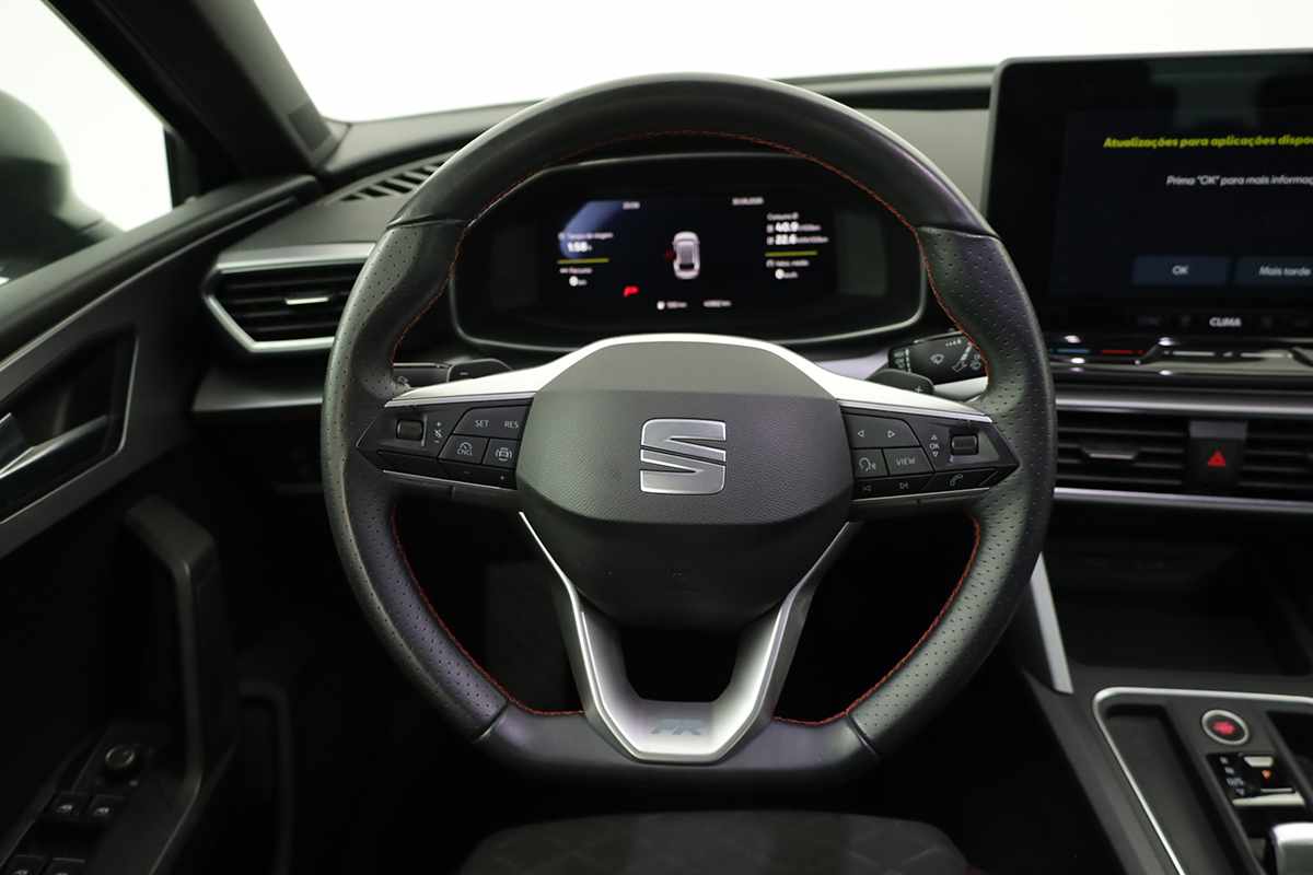 seat-leon-st-2025-hibrido-a-gasolina-1498cc