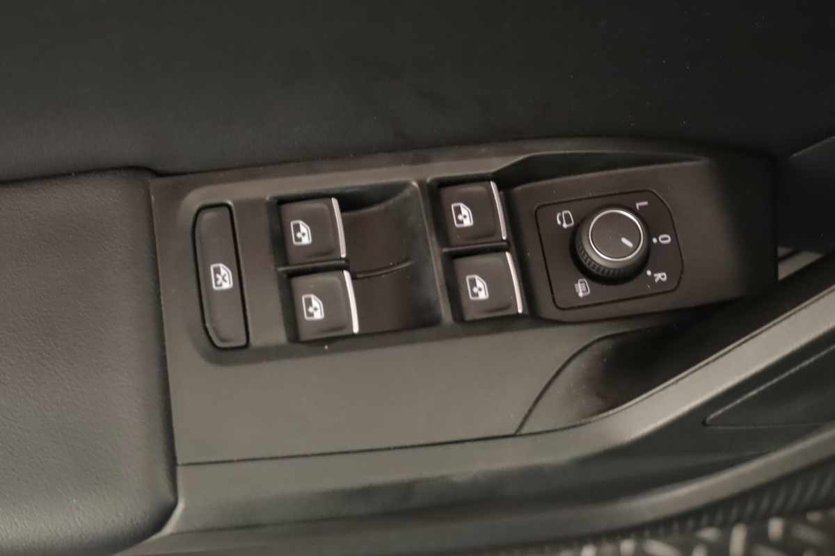 seat-leon-st-2025-hibrido-a-gasolina-1498cc