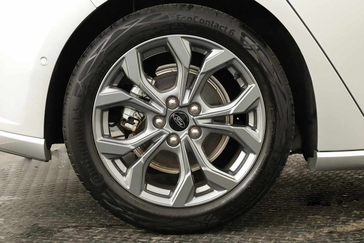 ford-focus-2025-gasolina-998cc