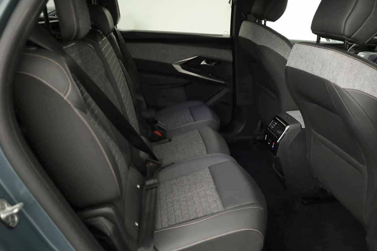peugeot-5008-2025-gasolina-1199cc