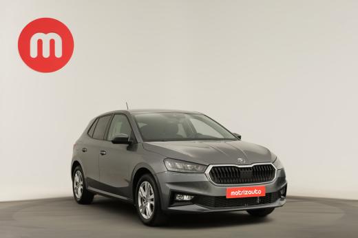 skoda-fabia-2025-gasolina-999cc