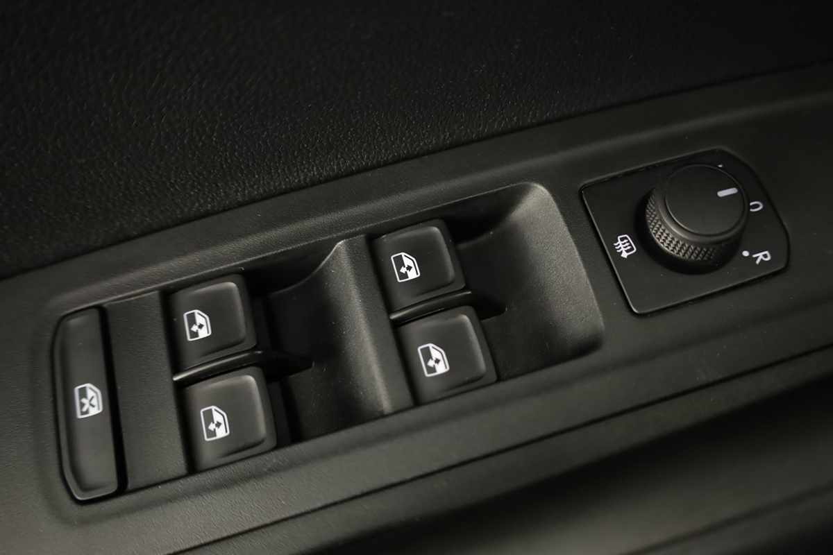 skoda-fabia-2025-gasolina-999cc