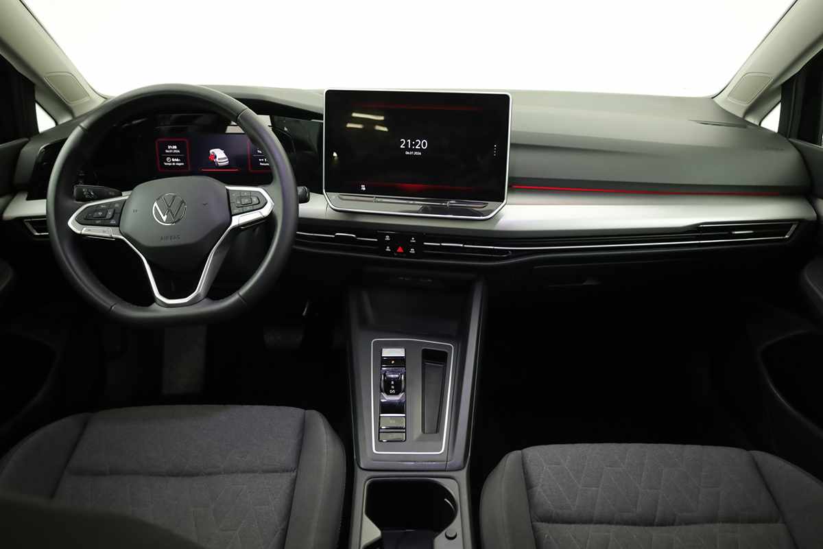 volkswagen-golf-2025-hibrido-a-gasolina-1498cc