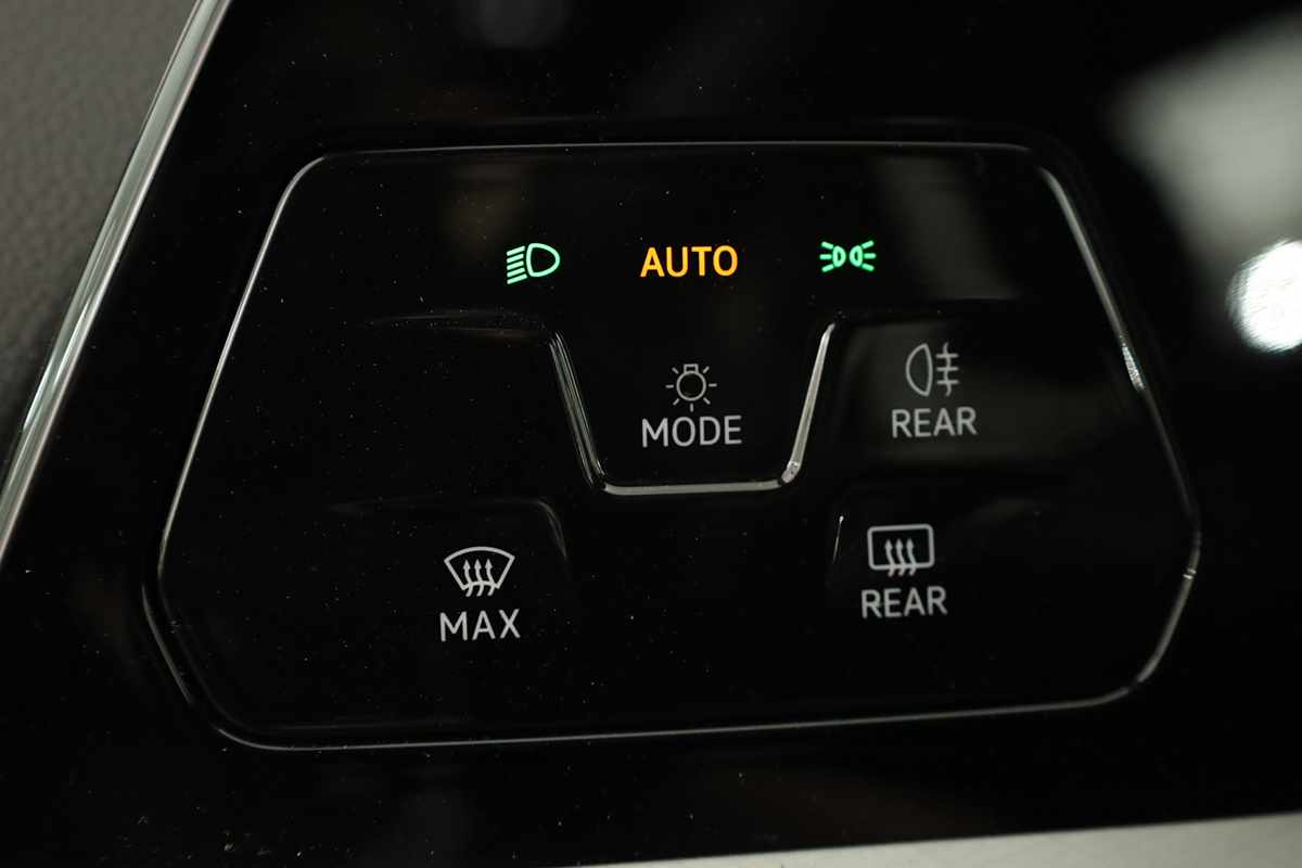 volkswagen-golf-2025-hibrido-a-gasolina-1498cc