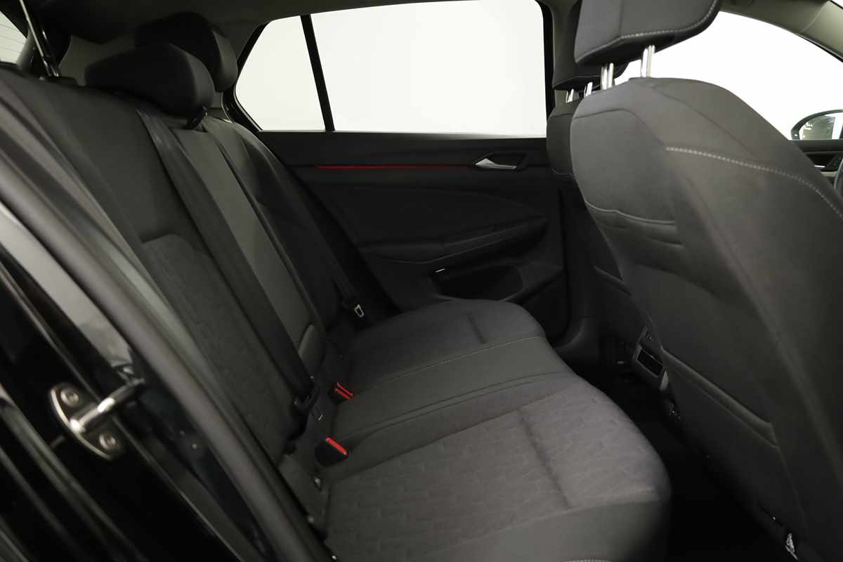 volkswagen-golf-2025-hibrido-a-gasolina-1498cc