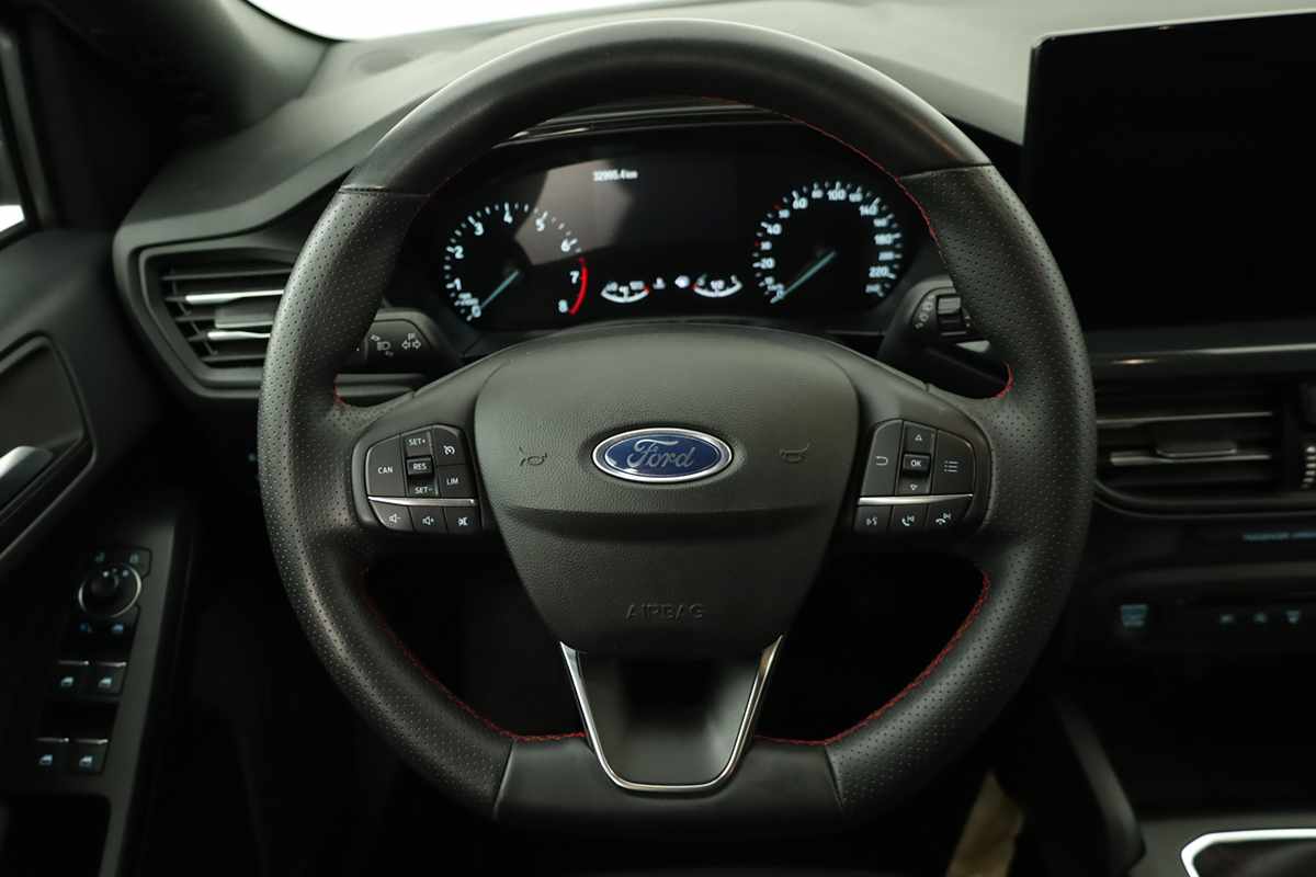 ford-focus-2025-gasolina-998cc