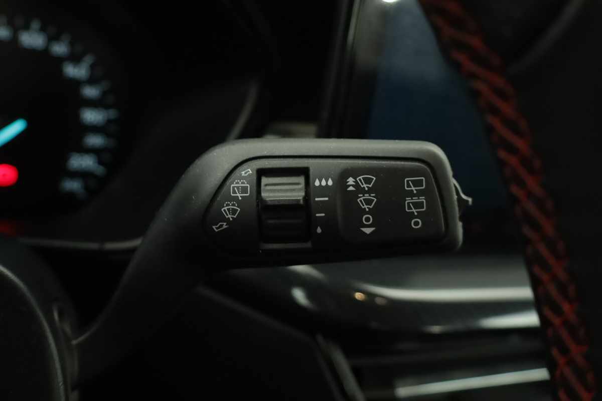 ford-focus-2025-gasolina-998cc