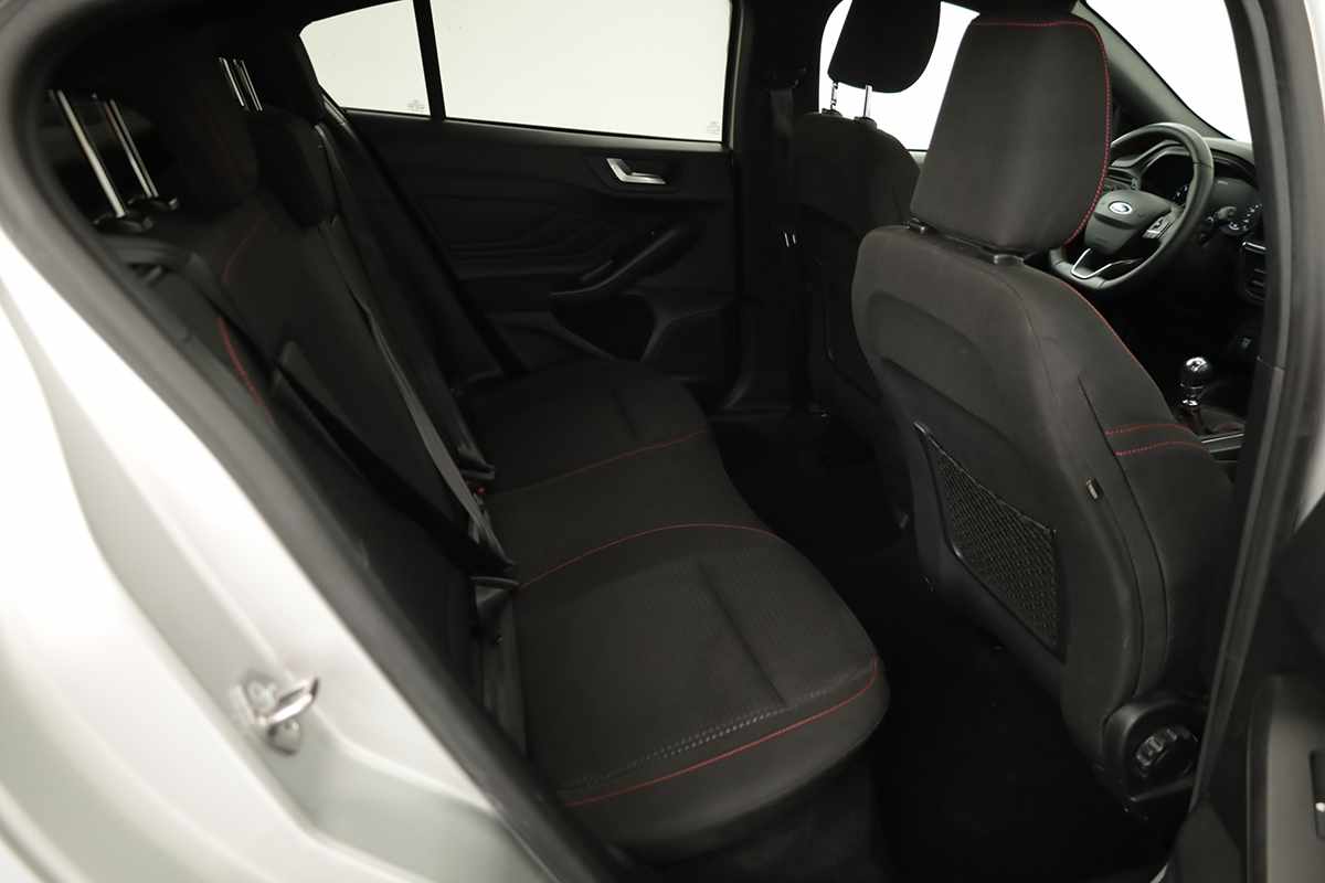 ford-focus-2025-gasolina-998cc