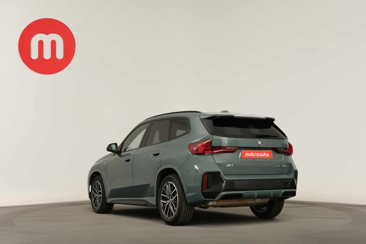 bmw-x1-2025-hibrido-a-gasolina-1499cc