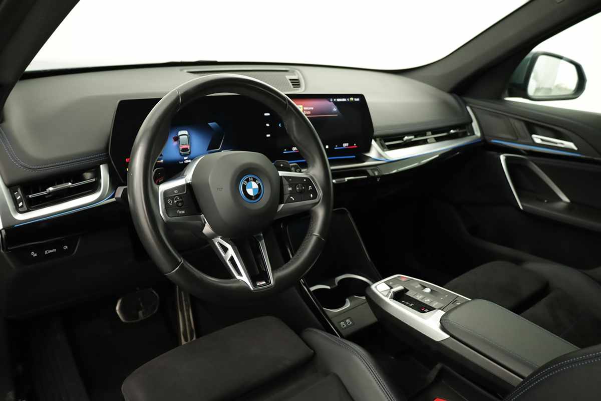 bmw-x1-2025-hibrido-a-gasolina-1499cc