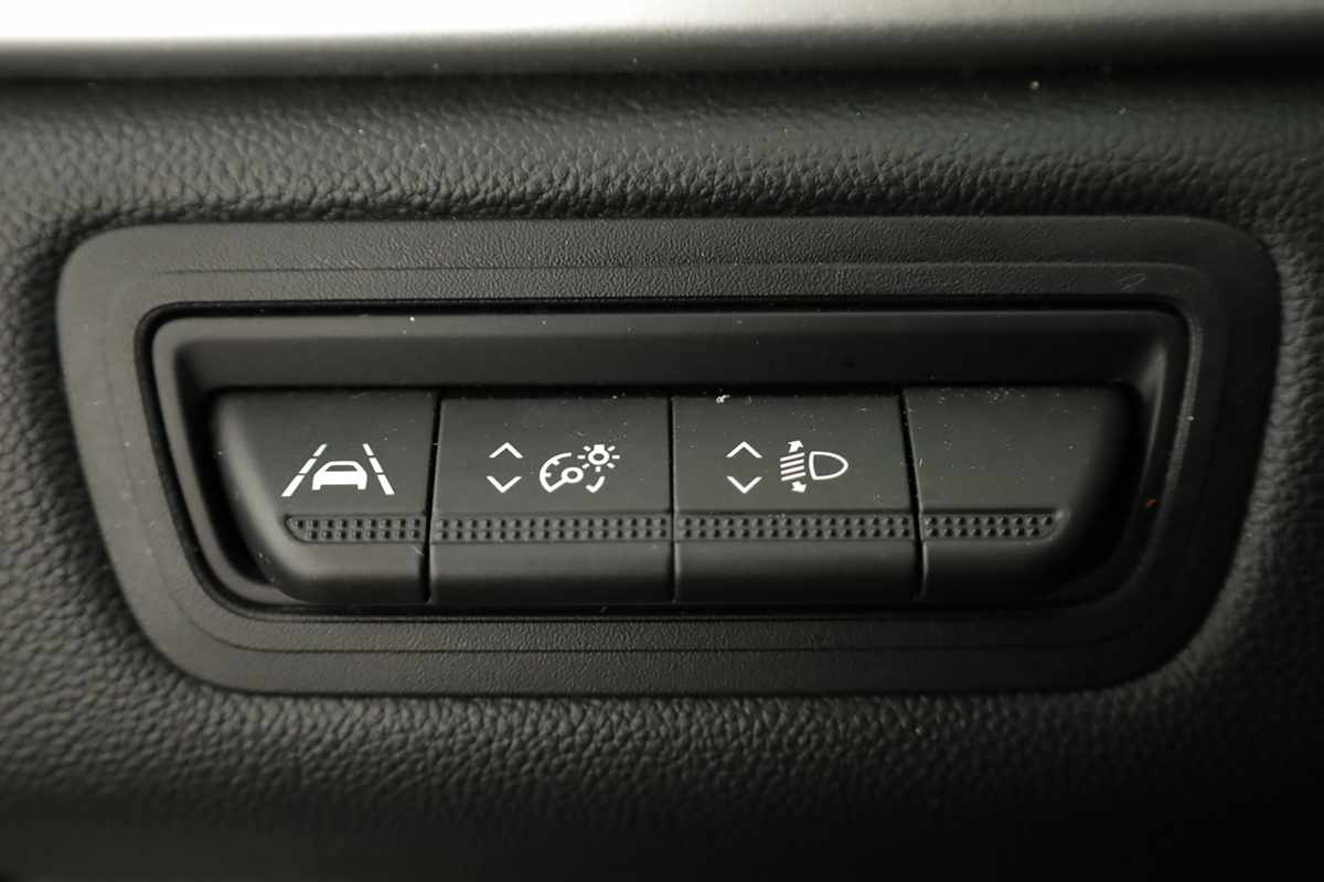 renault-captur-2024-gpl-999cc