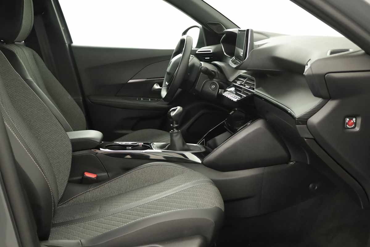peugeot-2008-2025-gasolina-1199cc