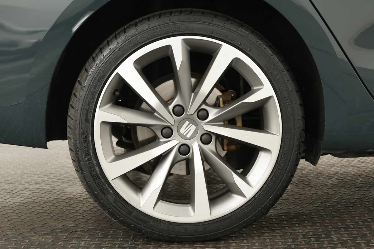 seat-leon-st-2025-hibrido-a-gasolina-1498cc