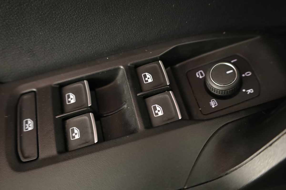 seat-leon-st-2025-hibrido-a-gasolina-1498cc
