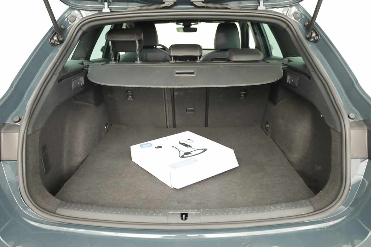seat-leon-st-2025-hibrido-a-gasolina-1498cc
