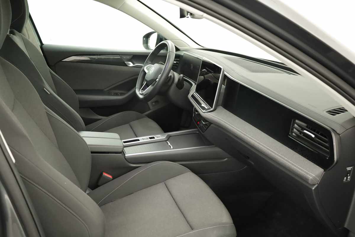 volkswagen-passat-variant-2025-hibrido-a-gasolina-1498cc