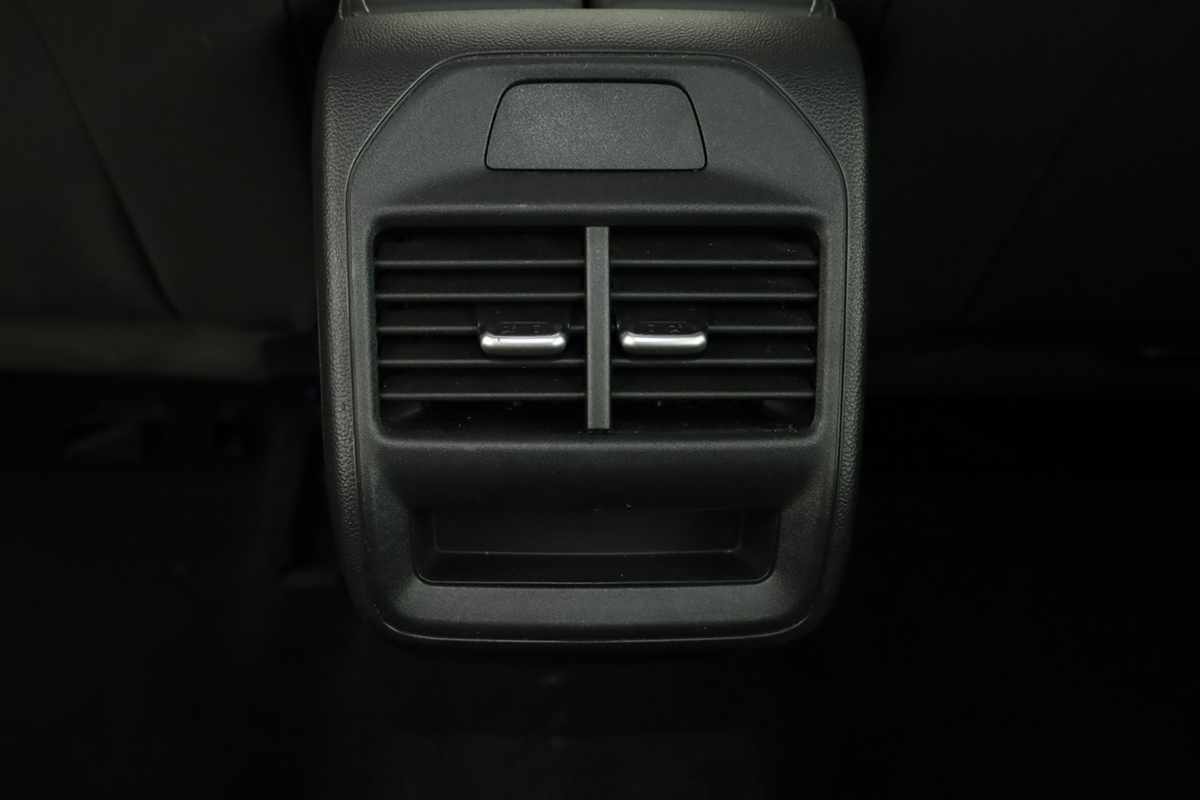volkswagen-passat-variant-2025-hibrido-a-gasolina-1498cc