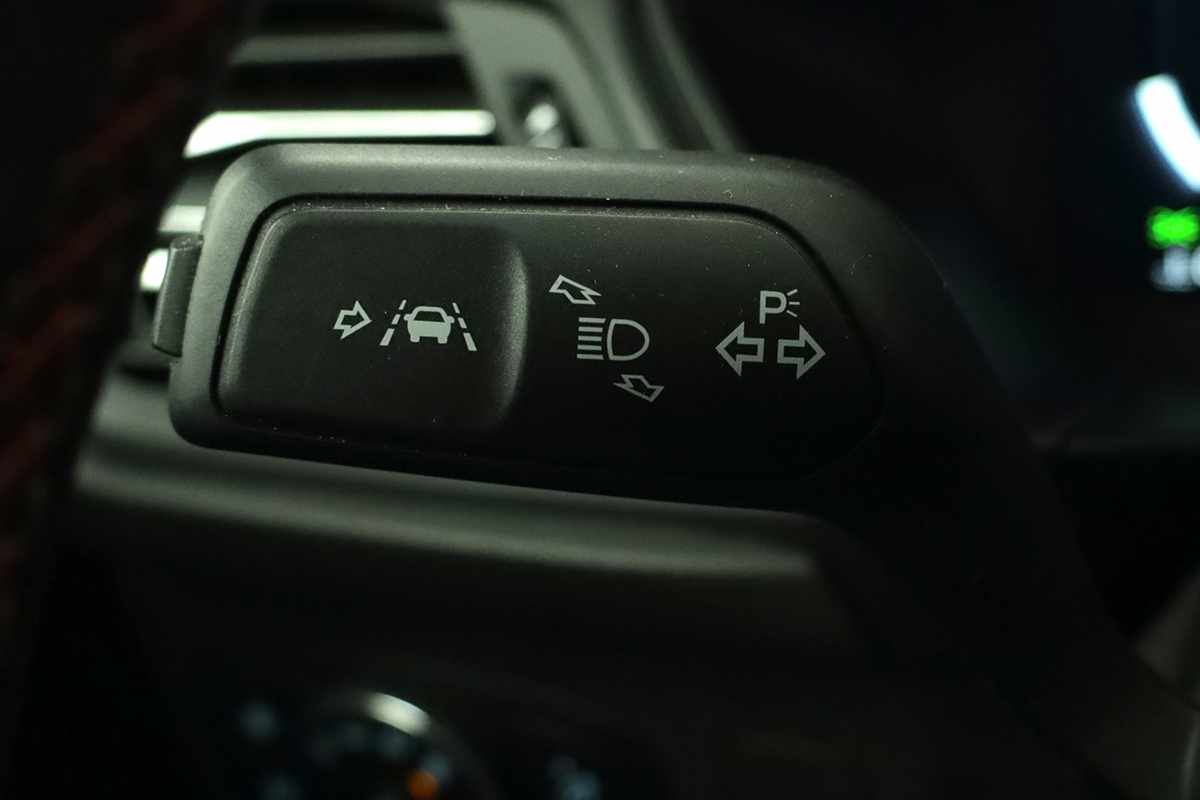 ford-focus-2024-gasolina-998cc