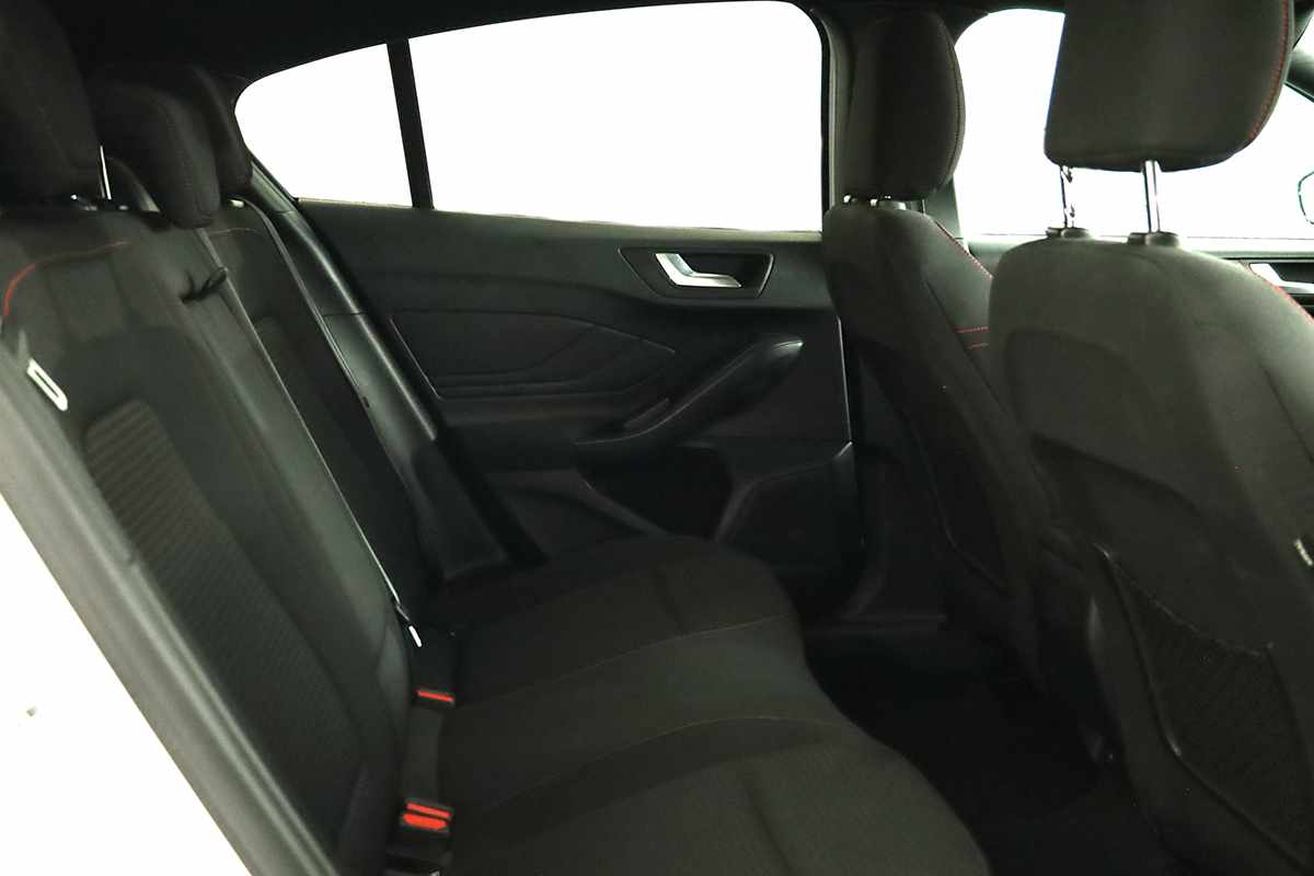ford-focus-2024-gasolina-998cc