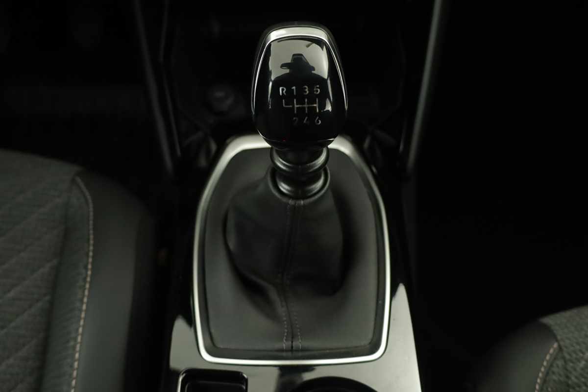 peugeot-2008-2025-gasolina-1199cc
