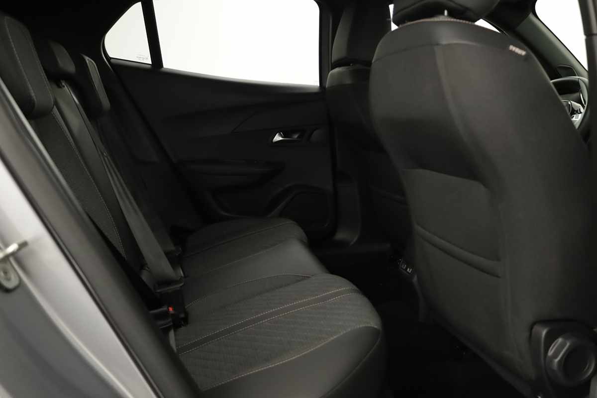 peugeot-2008-2025-gasolina-1199cc