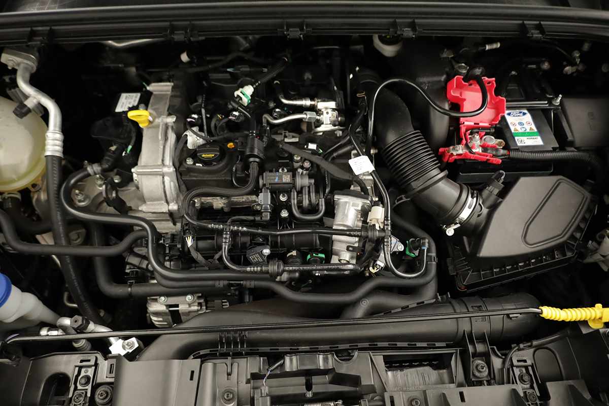 ford-puma-2025-gasolina-998cc