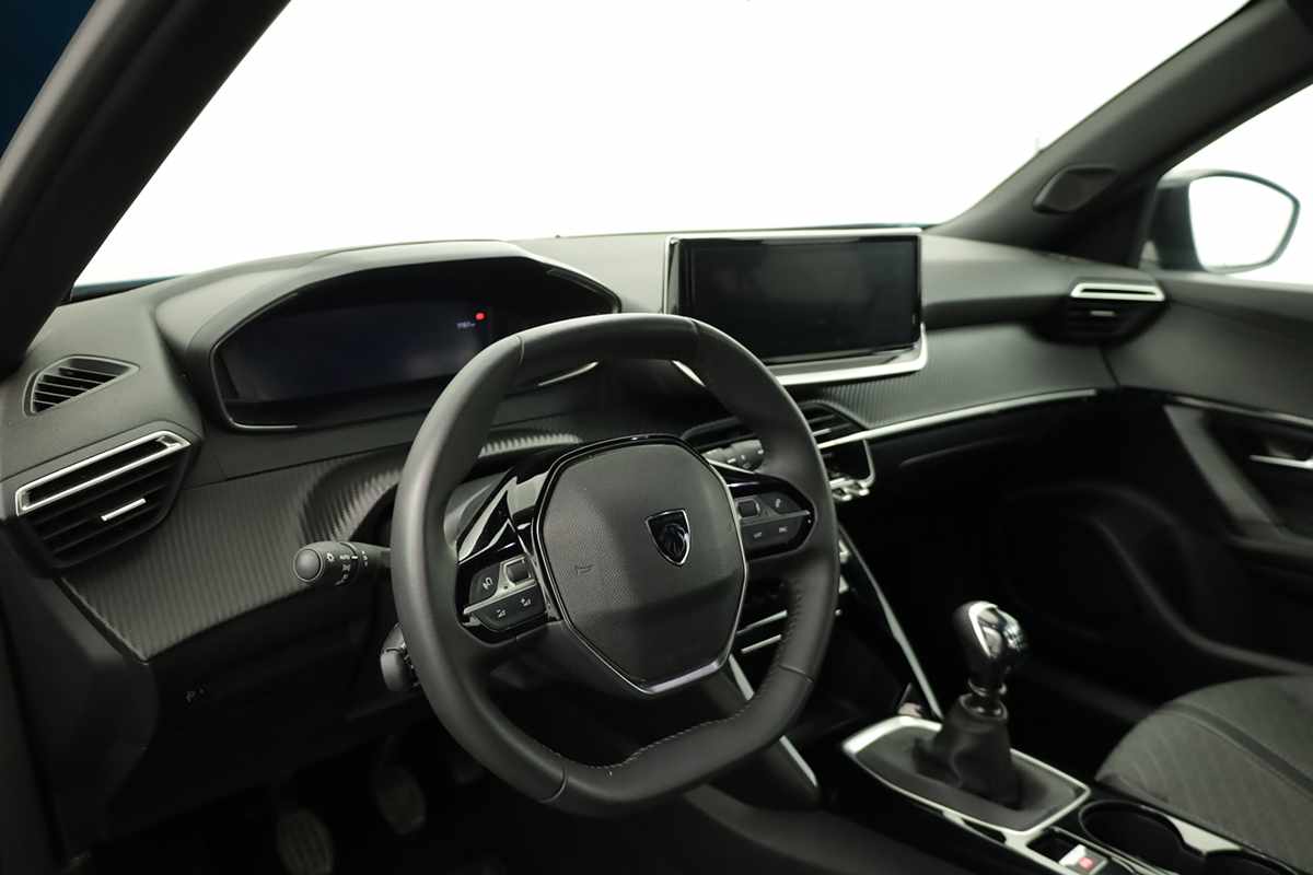 peugeot-2008-2025-gasolina-1199cc