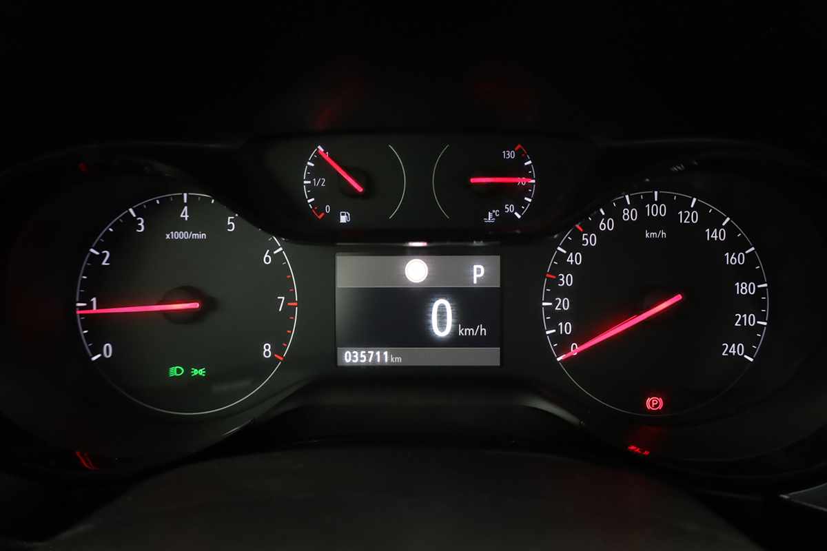 opel-corsa-2025-gasolina-1199cc