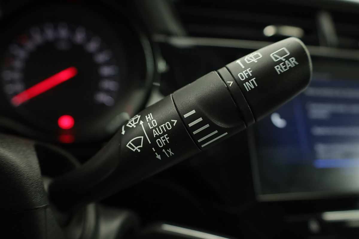 opel-corsa-2025-gasolina-1199cc